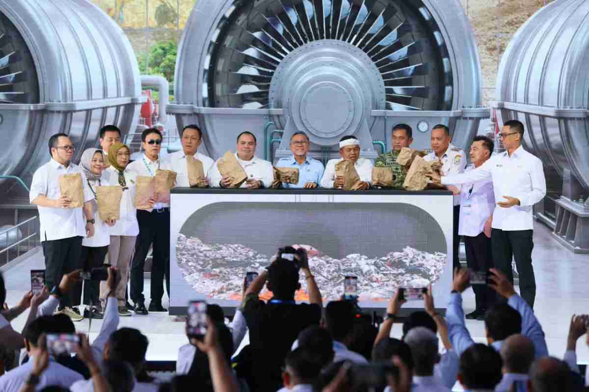 PLN Dukung Bekasi Kelola Sampah Jadi Listrik, Akan Serap dan Salurkan 223.584 MWh per Tahun