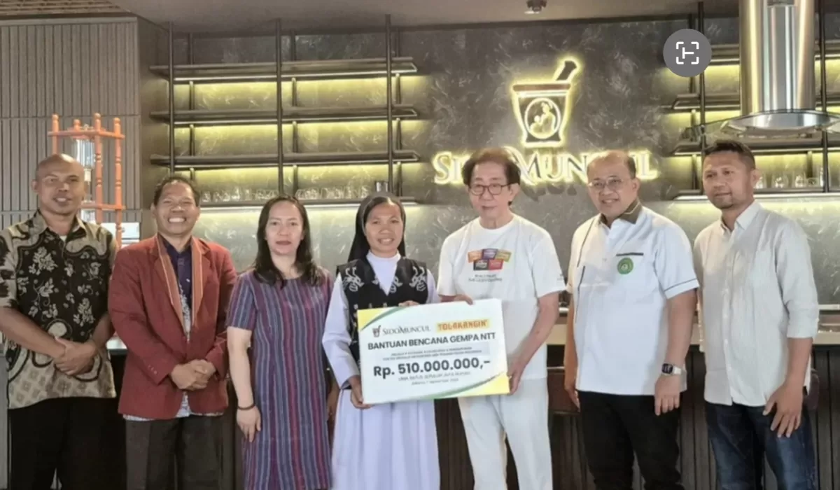 Sido Muncul kembali Salurkan Bantuan Rp510 Juta, Irwan Hidayat Tegaskan Komitmen Sido Muncul Bantu Warga Terdampak Gempa di NTT