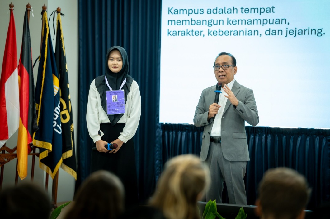 Menko PMK Pratikno Dorong Mahasiswa Tekuni Bidang Relevan dan Terus Tumbuh Hadapi Masa Depan