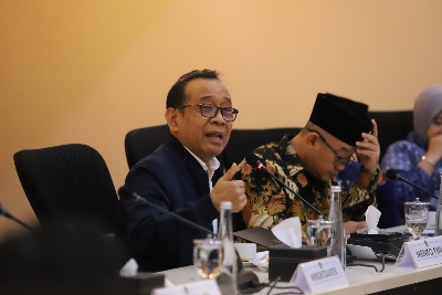 Kemenko PMK: Tim Khusus Terus Matangkan Skema Pendidikan Gratis