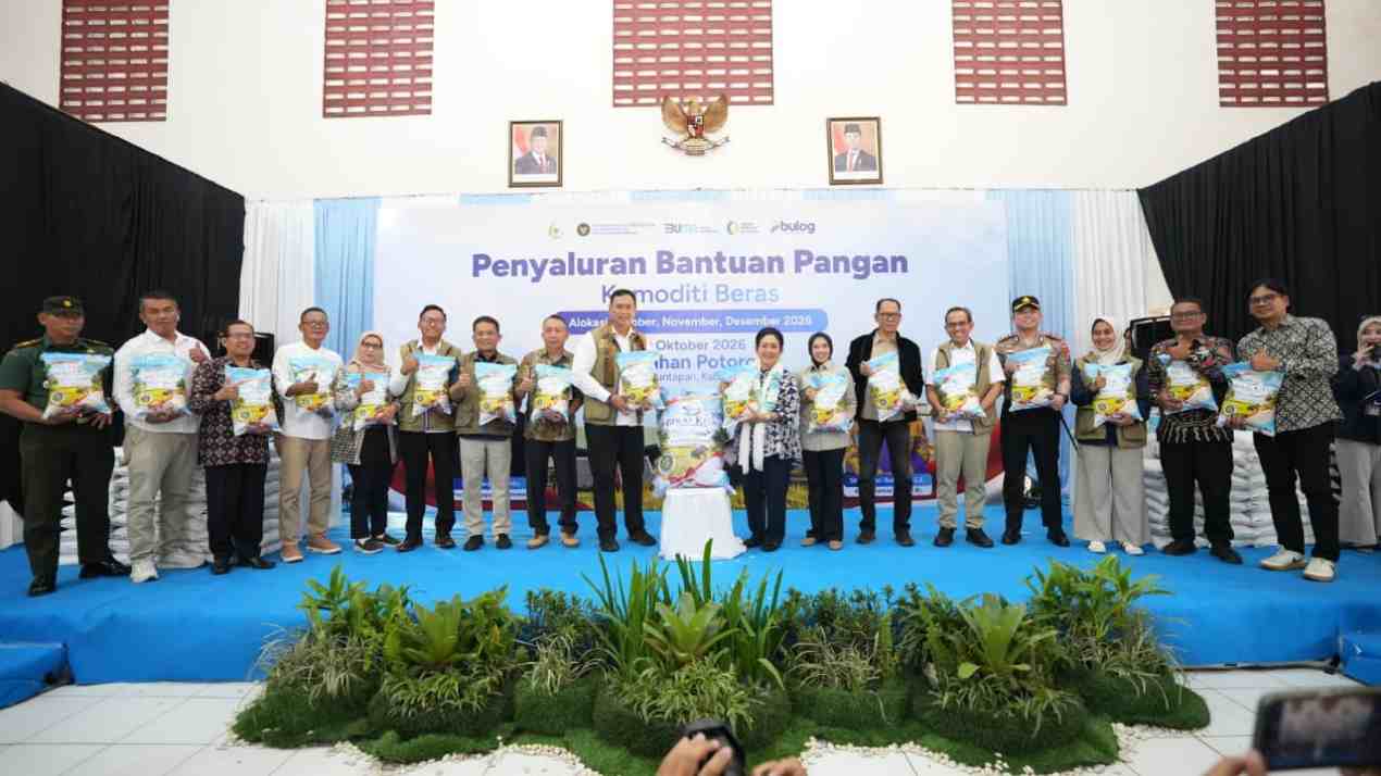 BULOG Luncurkan Kemasan Baru Beras SPHP