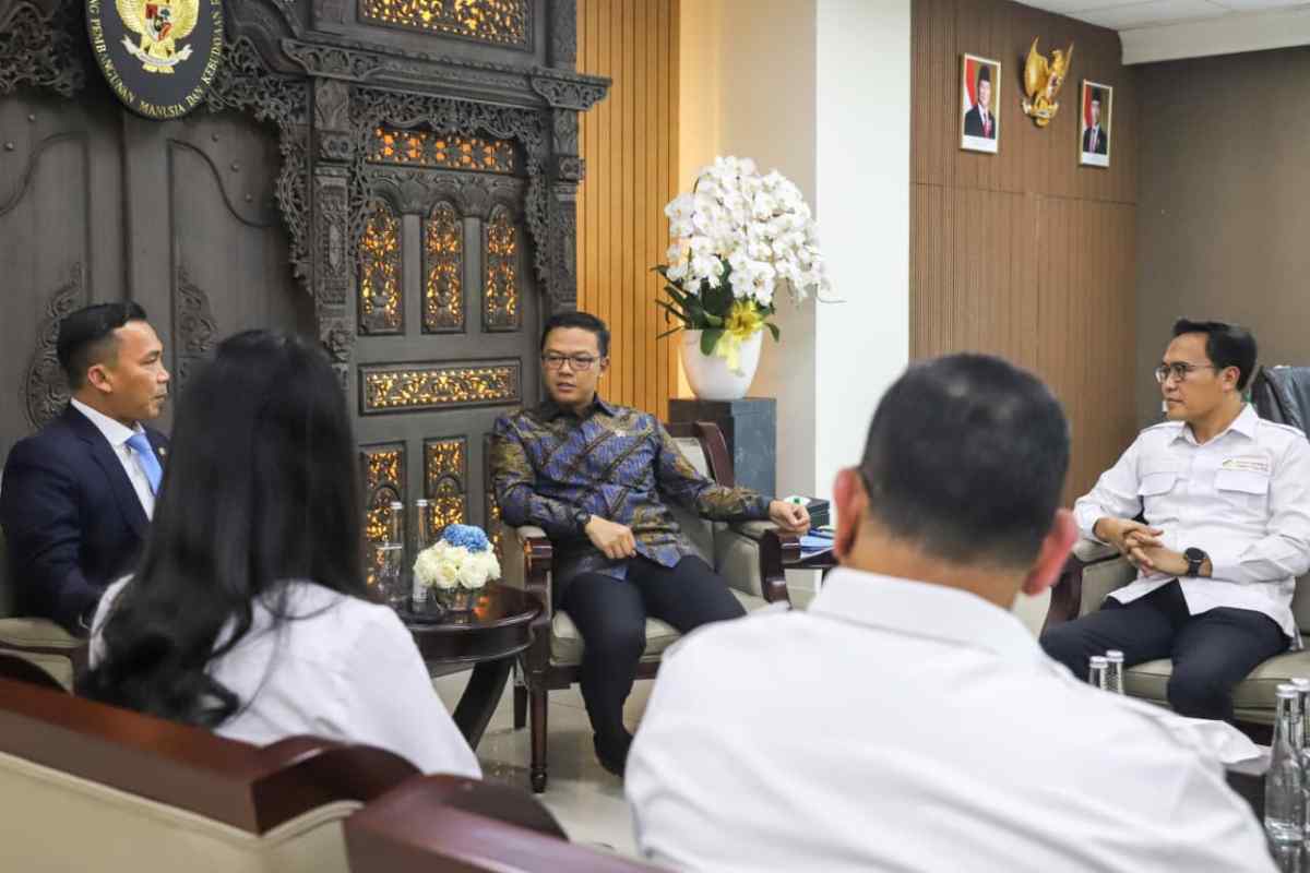 Menko PMK Sugiono Tegaskan Pentingnya Peran Keluarga dalam Pembangunan Manusia