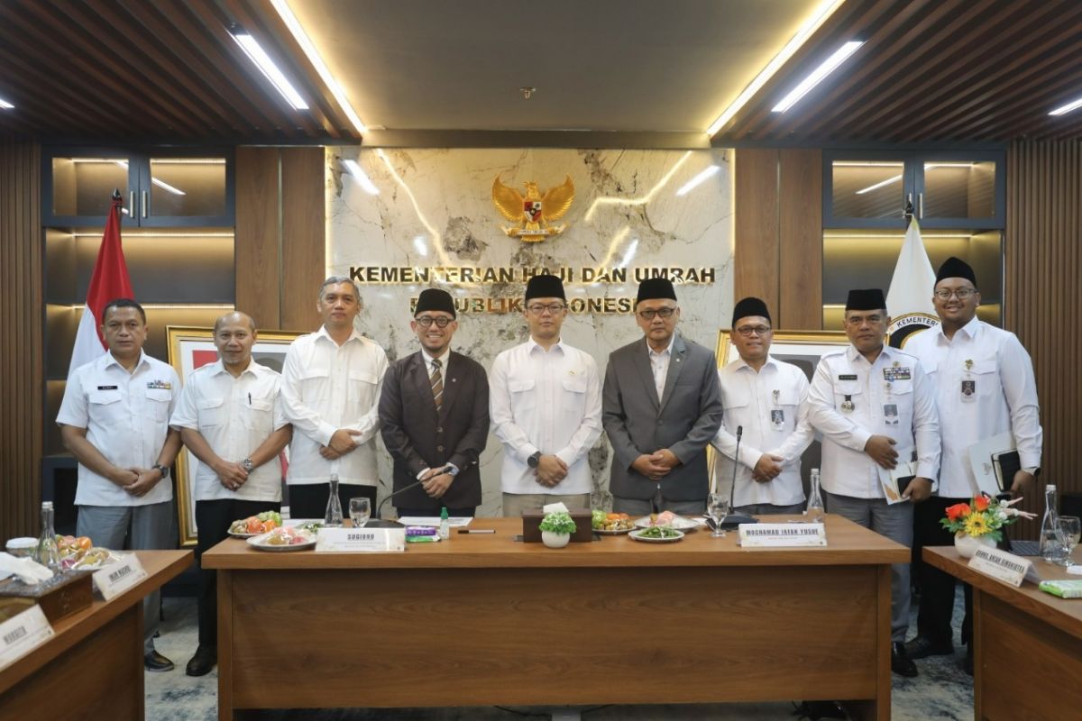 Menko PMK Sugiono: Pelayanan dan Kenyamanan Jemaah Prioritas dalam Tata Kelola Penyelenggaraan Haji